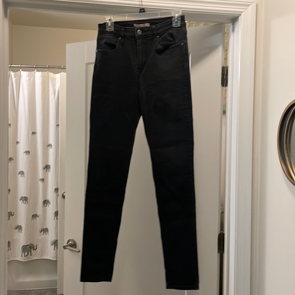 Levi black jeans